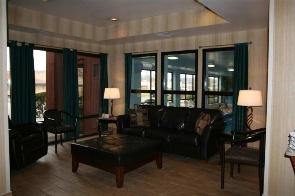 Hampton Inn Ashland Dalaman gambar