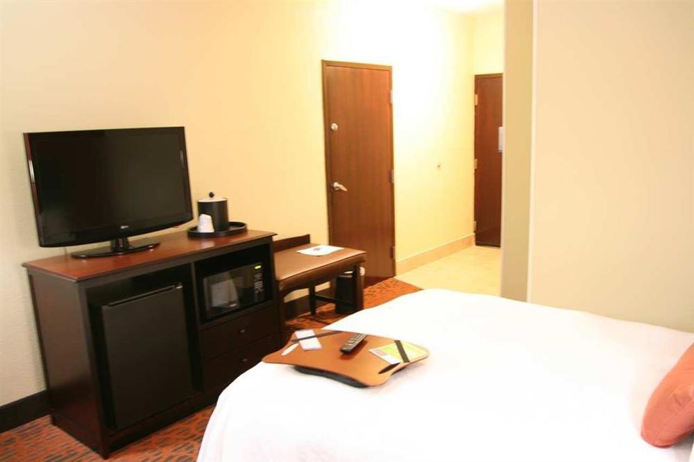 Hampton Inn Ashland Bilik gambar